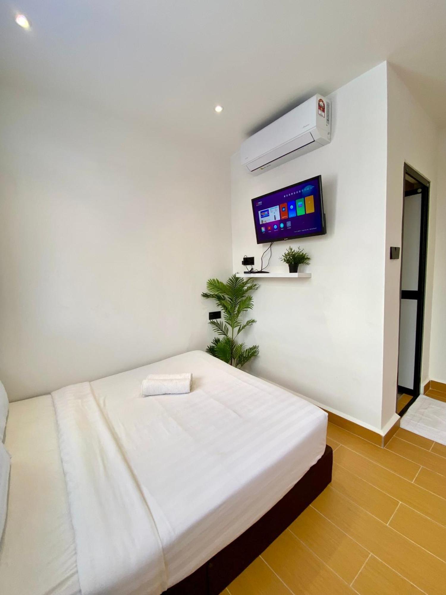 Hotel The 6N By Sky Hive George Town Exterior foto