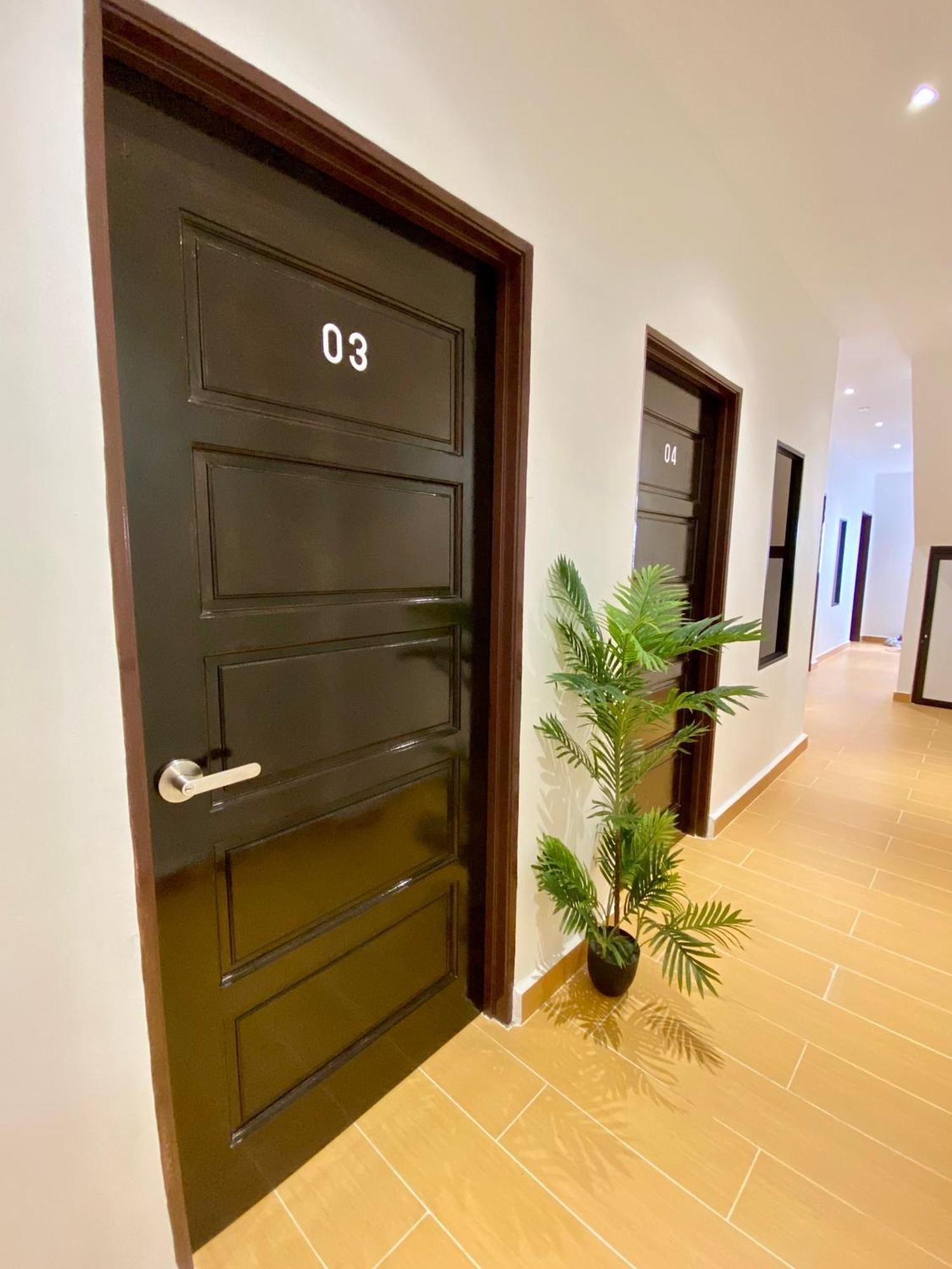 Hotel The 6N By Sky Hive George Town Exterior foto